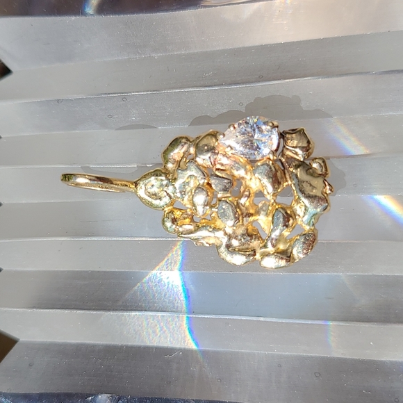 14k gold nugget pendant with pear shaped CZ, a sizable beauty! - Picture 3 of 9